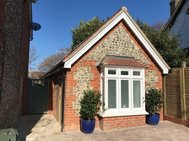 The Coach House 75 Epsom Road Lejlighed Guildford Eksteriør billede